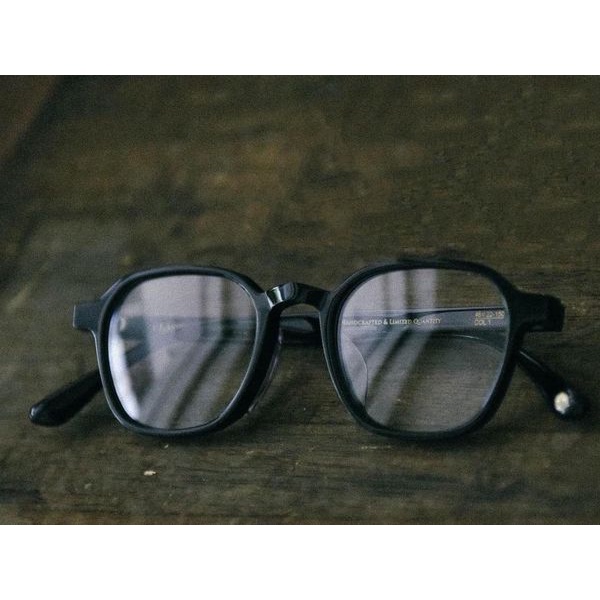CLASSICO C31 C1 鏡框顏色：黑 眼鏡屋 鈦金屬 復古框 純鈦 文青 膠框 手工眼鏡 金屬眼鏡 手造眼鏡