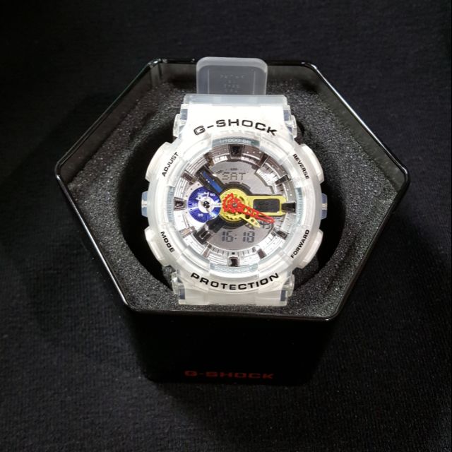 Casio G-shock 極光白