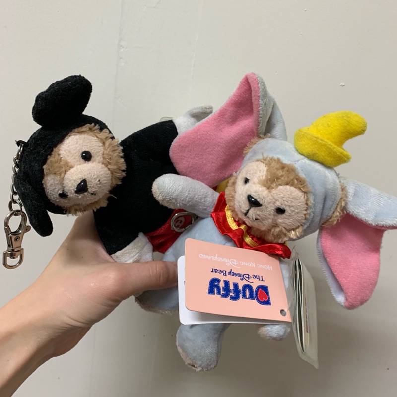 香港迪士尼達菲熊娃娃 玩偶 布偶 米奇 小飛象🐭二手娃娃吊飾便宜出清
