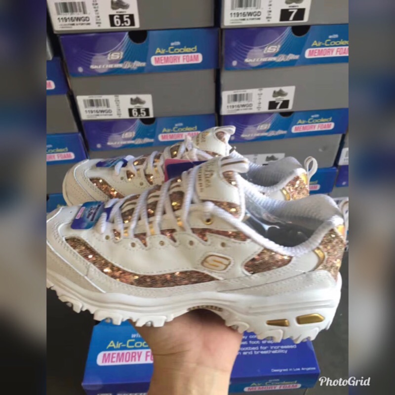 新到貨，保證正品!Skechers D'LITES 11916 WGD 透氣增高運動鞋白金亮片熊貓鞋