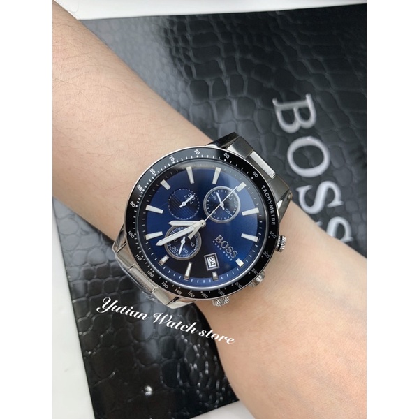 Hugo Boss_德式競速計時腕錶-三眼＿黑藍X銀鋼＿新款_實體門市（預購款)