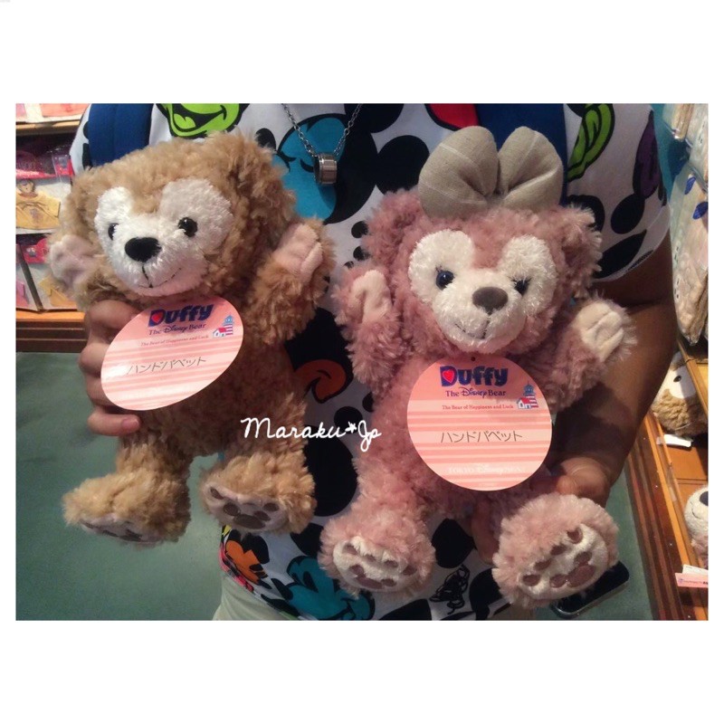 魔樂町JP日貨🎪日本海洋迪士尼Duffy熊 樂園限定 達菲熊 雪莉玫 畫家貓 手偶娃娃 圍兜兜 彌月禮