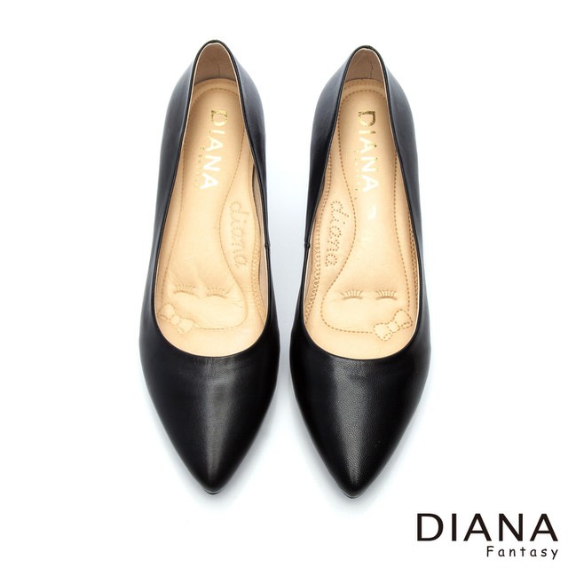 DIANA 超厚切焦糖美人C款--第二代素面真皮制鞋-黑 22.5 尖頭低跟 畢業季 面試