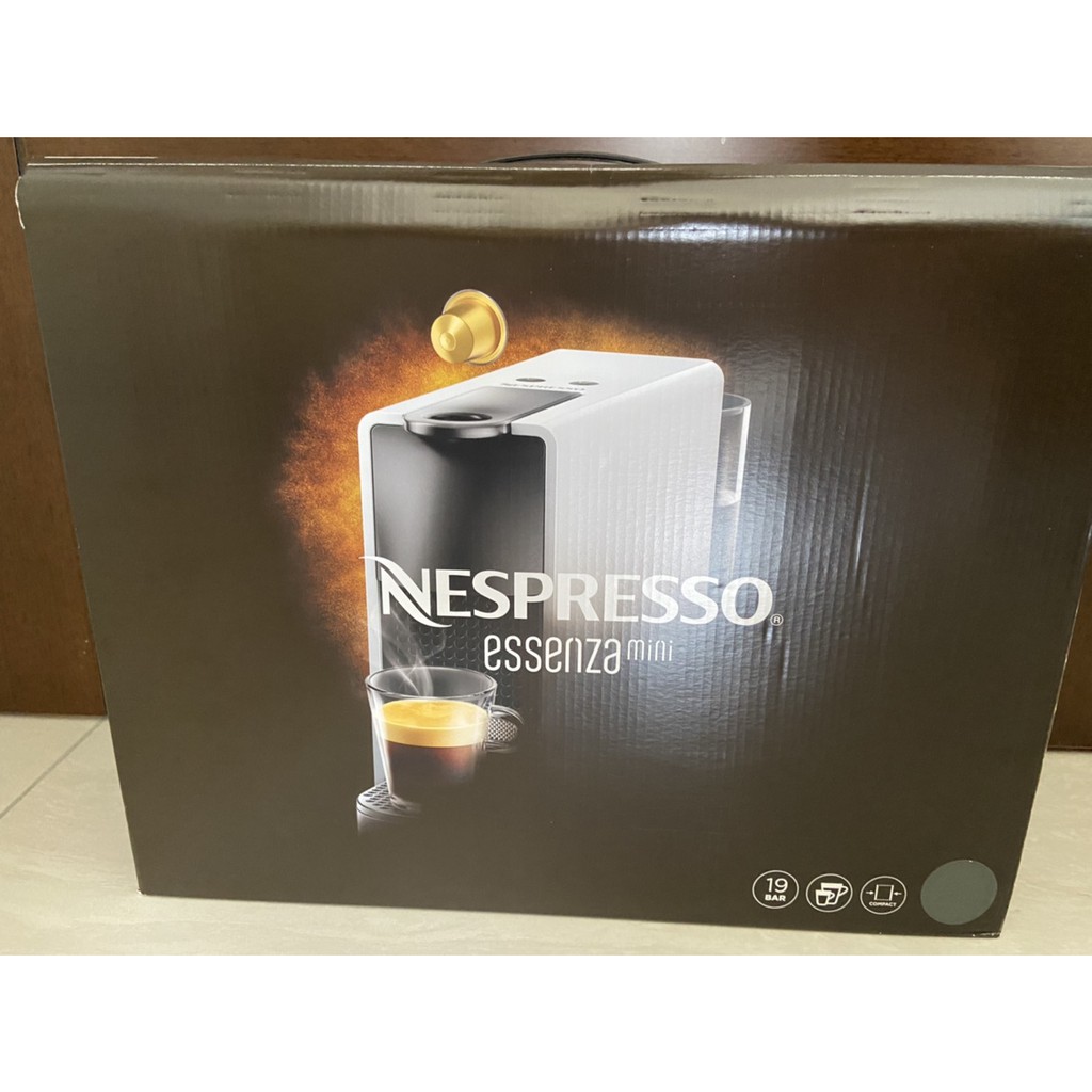 全新現貨 限量 Nespresso 膠囊咖啡機（灰色） 快速 方便 口味多樣化