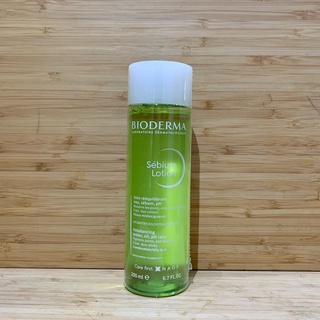 【怡家藥局】BIODERMA 貝膚黛瑪 臺灣公司貨 平衡控油精華露 200ml 3D水楊酸毛孔緊緻精華露 2027/10