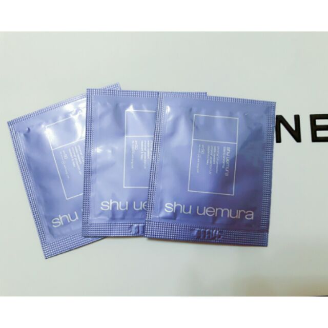 《美妝》shu uemura植春秀4D透白UV輕感防護乳SPF50PA++++1ml試用包