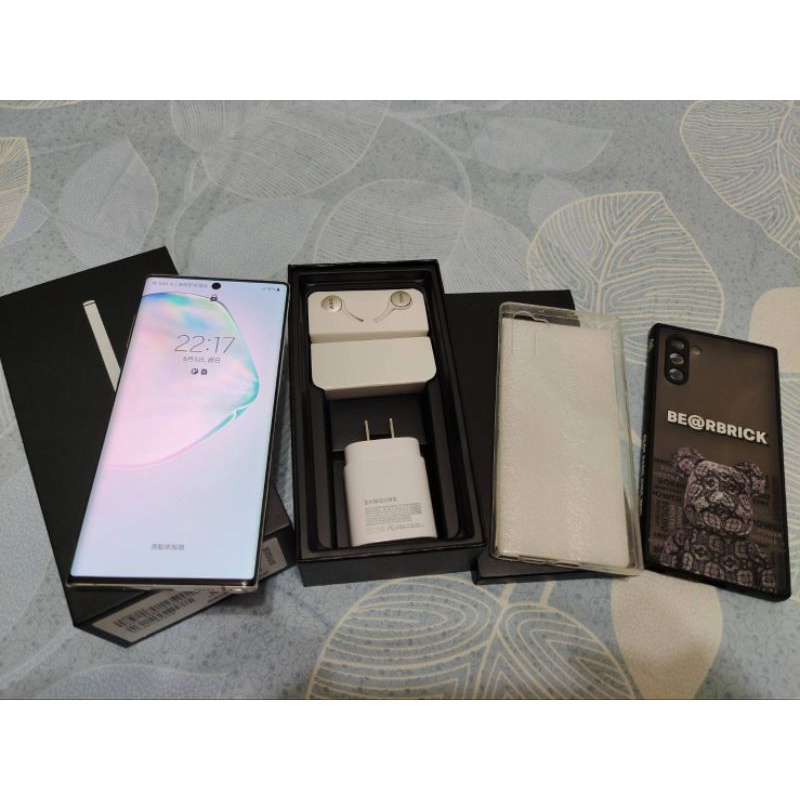 Samsung Note 10美版單卡盒裝完整 繁體中文配件齊全使用僅三個月可更新跟台版無異