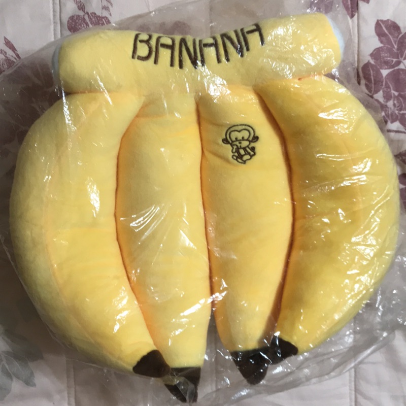 🍀豬寶媽小賣場🍀香蕉造型抱枕 香蕉娃娃 一串香蕉玩偶