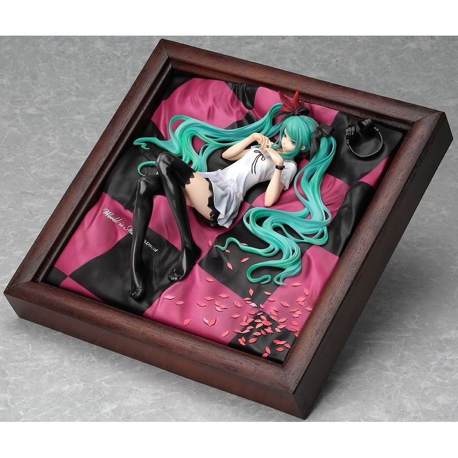 [那間店]GSC 初音未來 初音 世界第一的公主殿下 World Is Mine 褐色框 1/8 畫框 躺姿 棋盤格