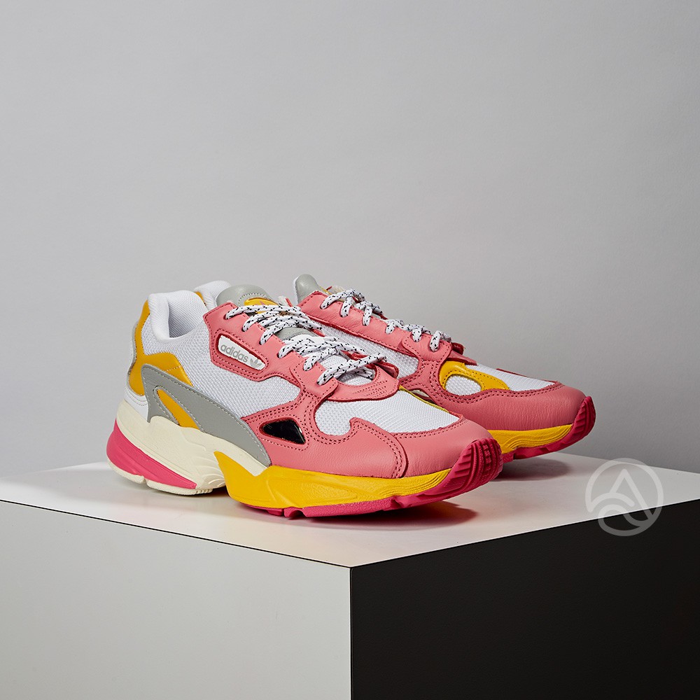 adidas falcon w eg9933