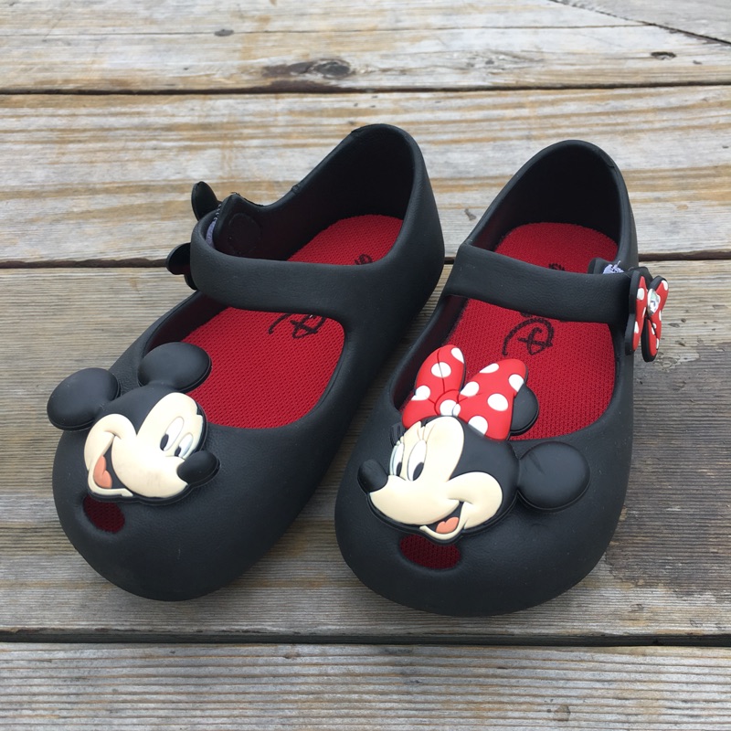 迪士尼Disney 米奇米妮 女童 可愛不對稱造型 輕量防水 果凍鞋 休閒娃娃鞋 包鞋 涼鞋-黑色