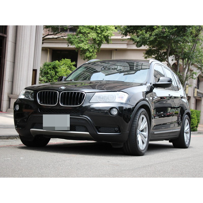 ２０１２年！BMW X3 20D 旗艦休旅車！配備齊全應有盡有！一家出遊安全舒適有面子！全額貸款沒問題！