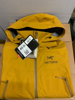 *預訂款* Arc'teryx 始祖鳥 BETA AR GORE-TEX pro 多地形外套