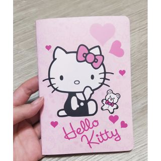 全新Hello Kitty筆記本（小本）--滿50才出貨不含運費