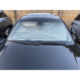 【利曼國際】【免運】日本鈦銀 傘式汽車遮陽板 遮陽傘 折射99%以上紫外線 防曬隔熱加倍 買就送收傘皮套【現貨】