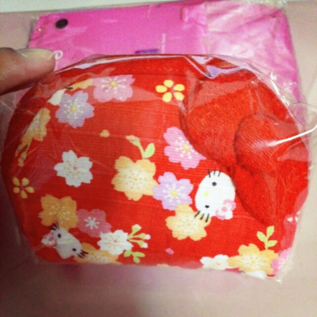 ［Hello Kitty]紅色和風小零錢包(日本買回)
