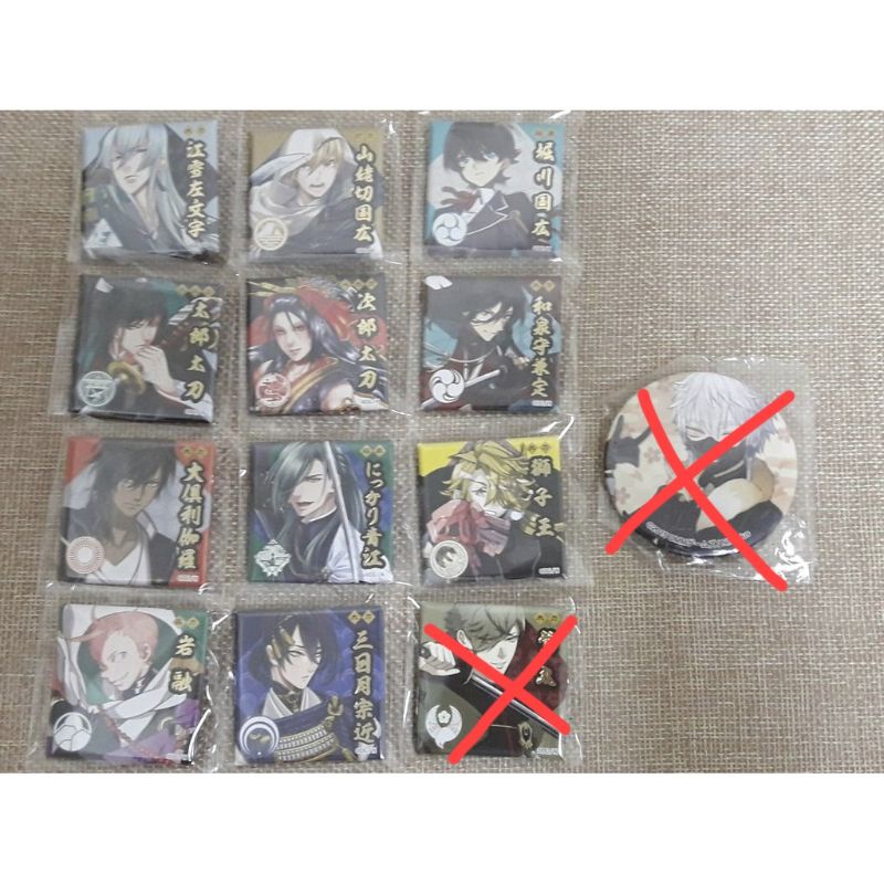 日版 刀劍亂舞 壽屋 徽章 大俱利伽羅 獅子王 笑面青江 江雪左文字 山姥切國廣 三日月宗近 壓切長谷部 岩融 鶯丸