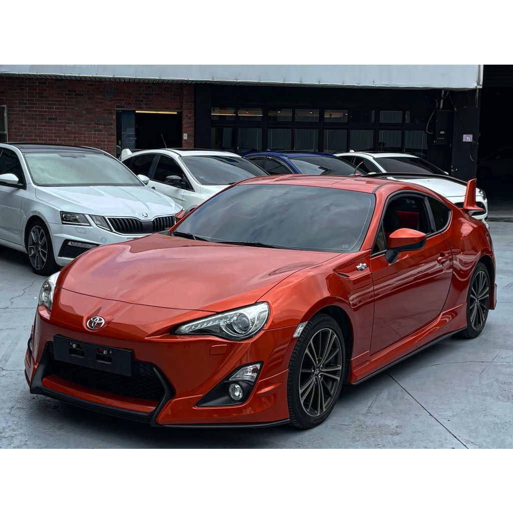 2013 GT86 Aero 頂級 只跑1萬公里 不要懷疑==