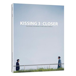 KISSING 3 CLOSER 通路限定的限量贈品！KRIST & SINGTO CLOSER 貼紙《一年生》珍藏寫真