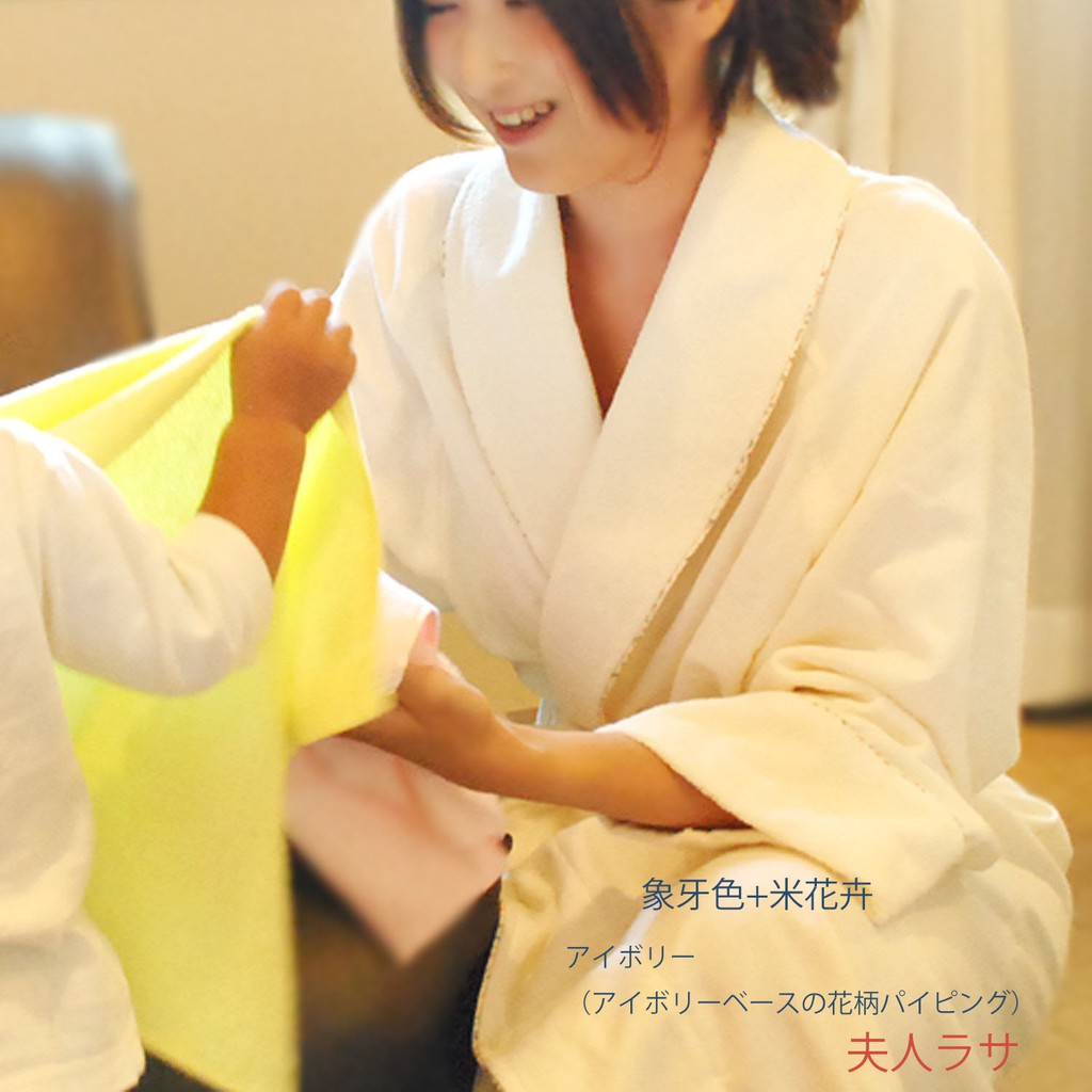 拉薩夫人 日本今治認證bloom Fit Use浴袍 滾邊花卉輕速乾雜誌款象牙淡粉白色共三色 蝦皮購物