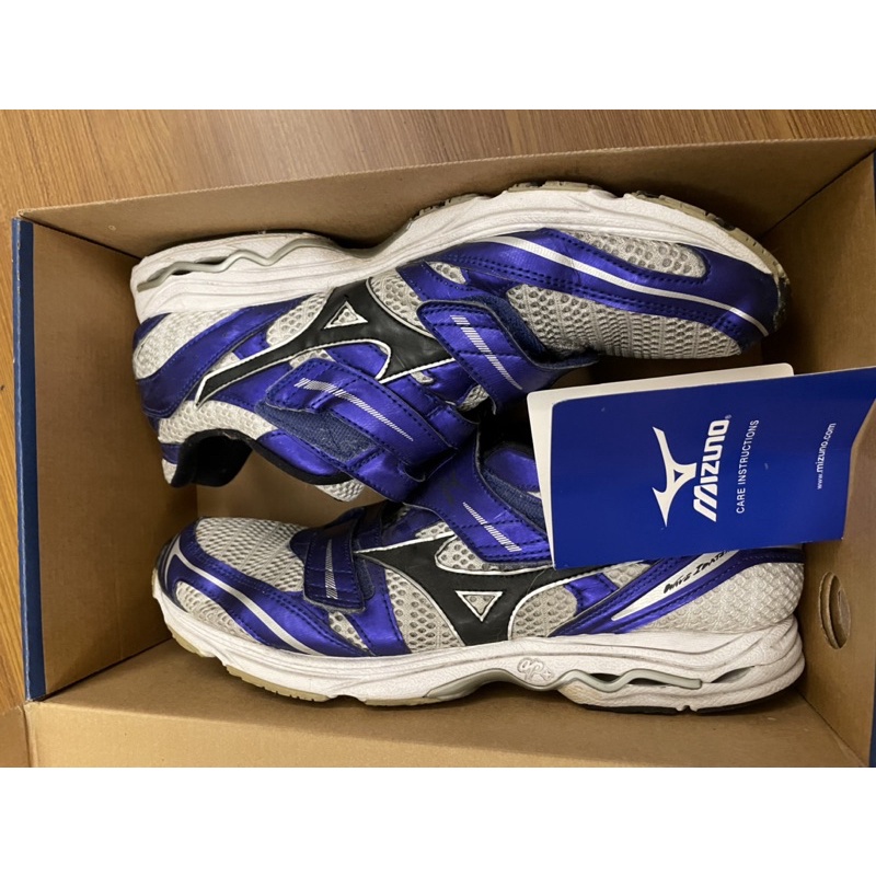 【二手】mizuno wave idaten CR2 cf us10