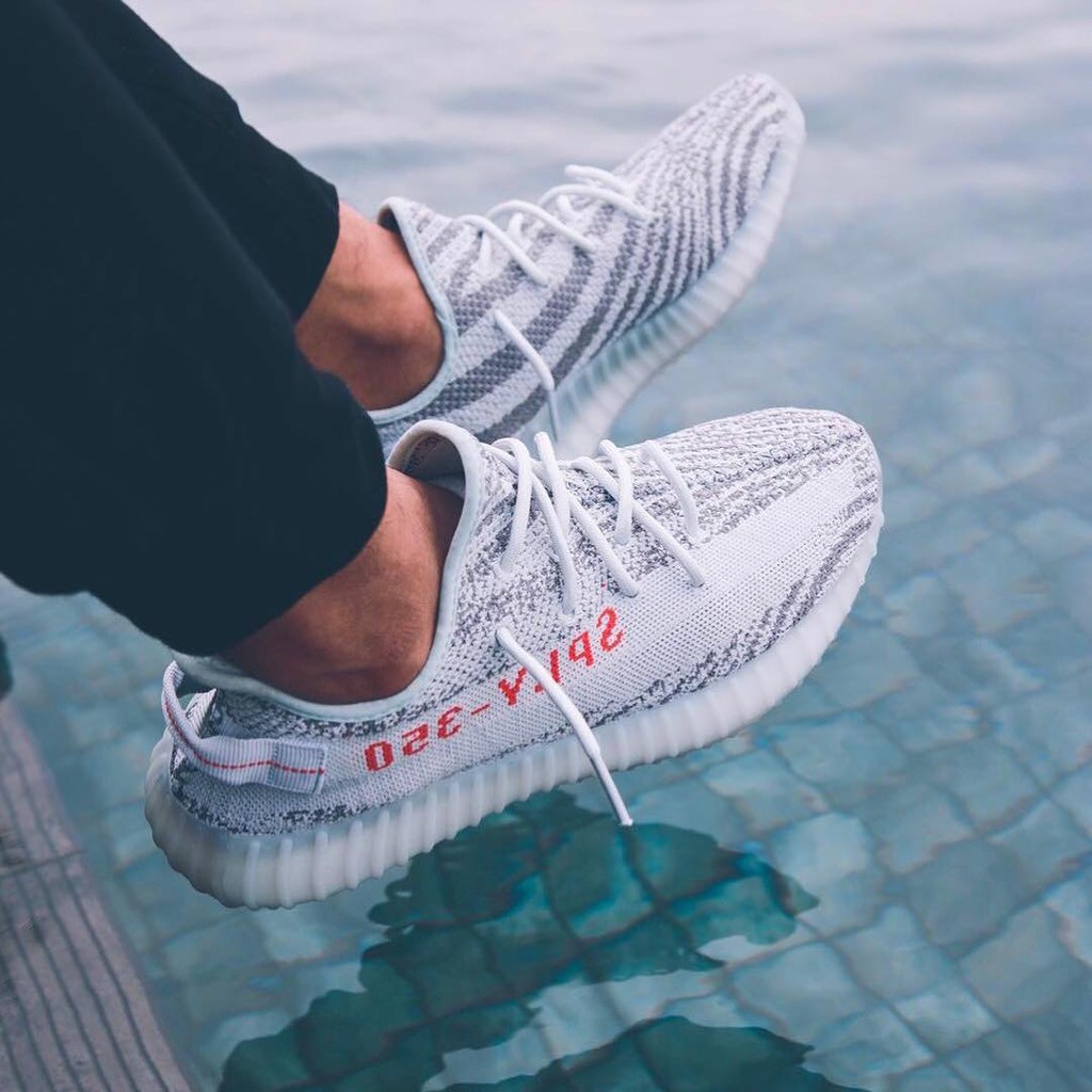adidas yeezy 350 blue tint