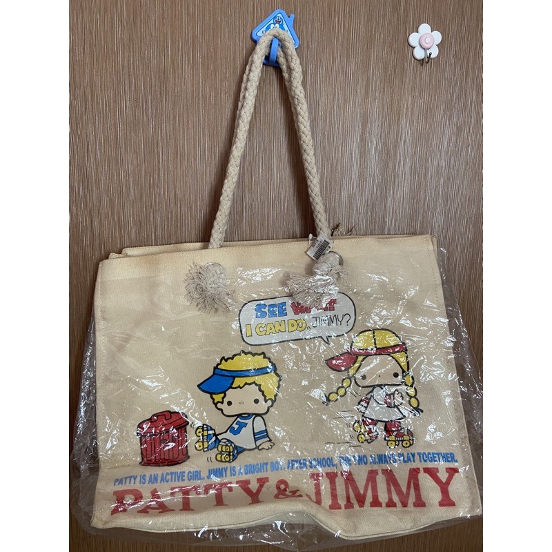 PATTY&amp;JIMMY早期鄉村風帆布材質大揹袋Sanrio