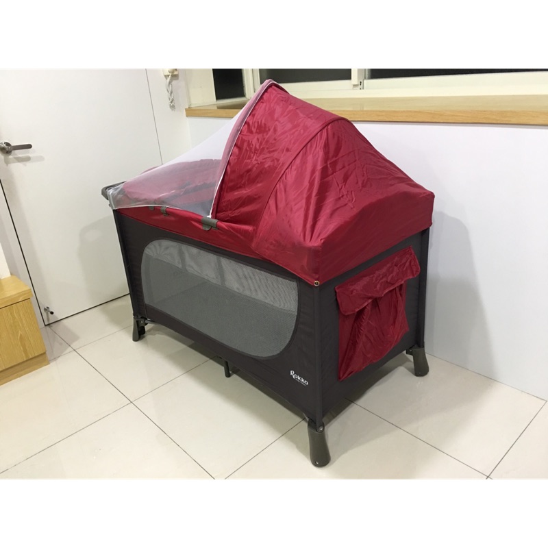 六甲村雙層遊戲床二手（尿布台、蚊帳、頂篷、置物籃）型號04045