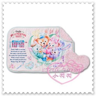 ♥小花花日本精品♥Hello Kitty 迪士尼好朋友們毛毯蓋毯愛心收納情人節限定日本東京迪士尼海洋限定22517500
