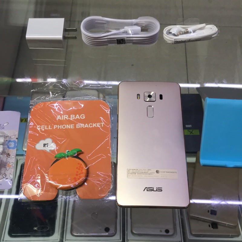 Zenfone 3 Deluxe 二手的價格推薦 21年3月 比價比個夠biggo