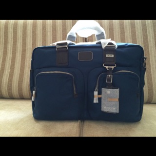 TUMI ALPHA BRAVO EVERETT ESSENTIAL TOTE 旅用斜背包