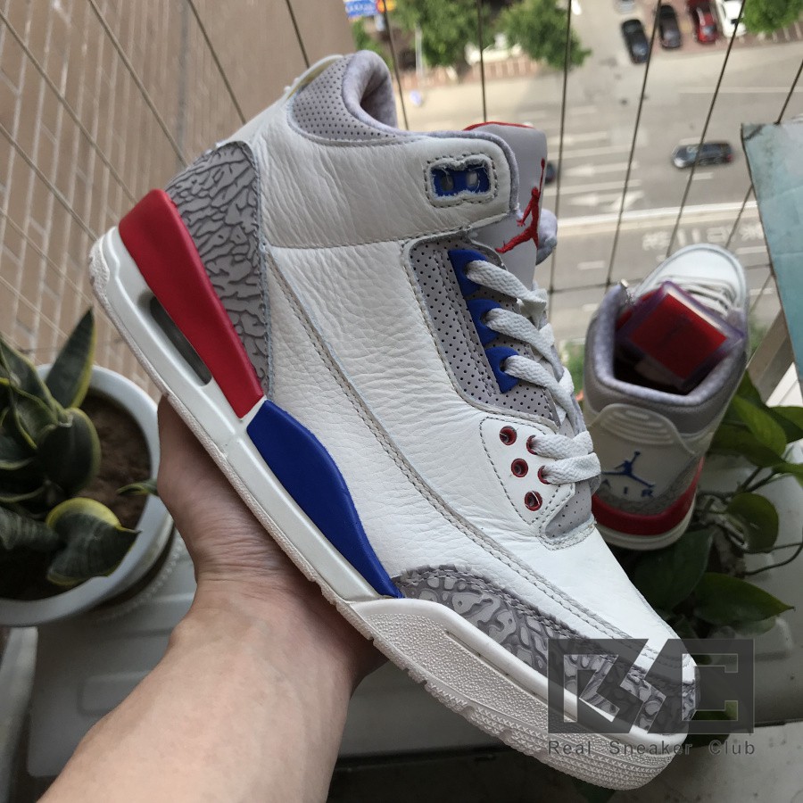 aj3 international flight