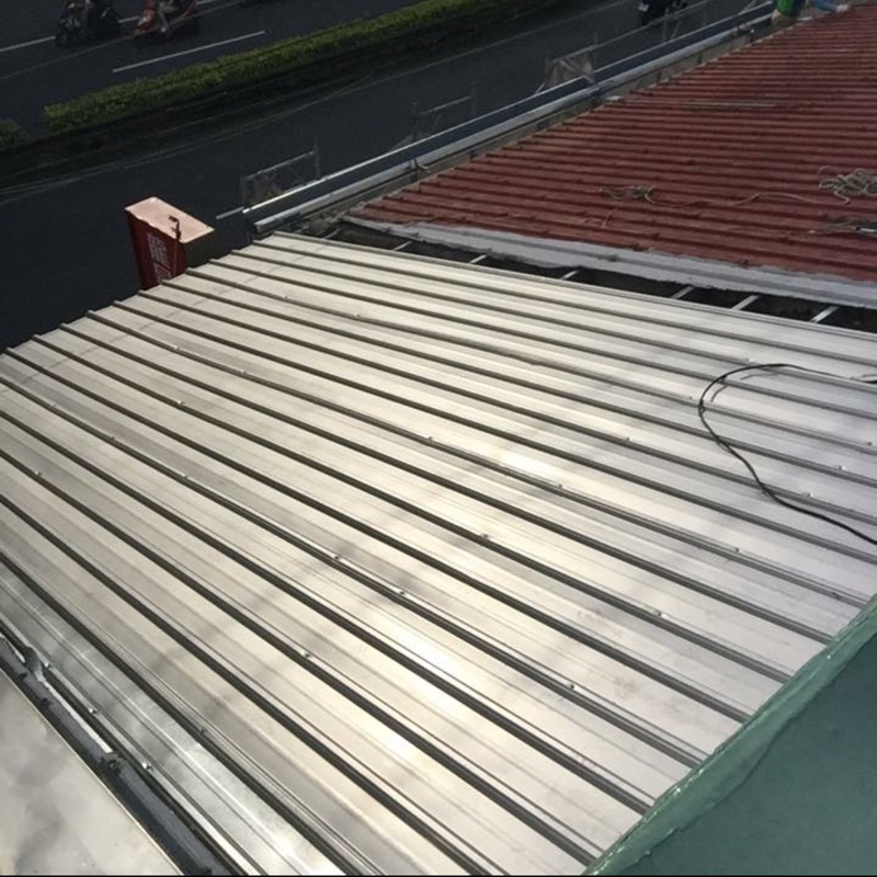 #鐵屋 鐵窗 遮雨棚 樓梯 欄杆  #基隆台北免費丈量