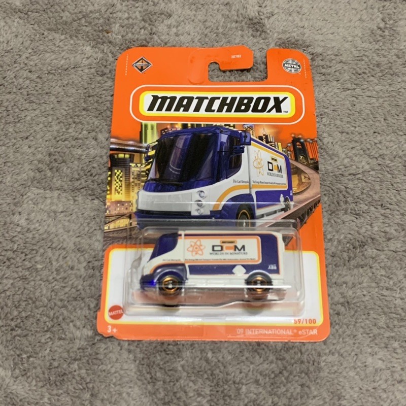 Matchbox 火柴盒小汽車 international eSTAR 電動車