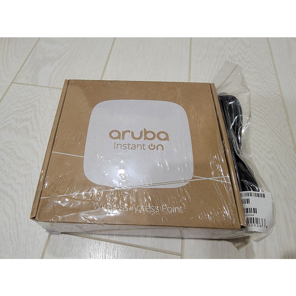 Aruba Instant On AC1300無線基地台 AP12