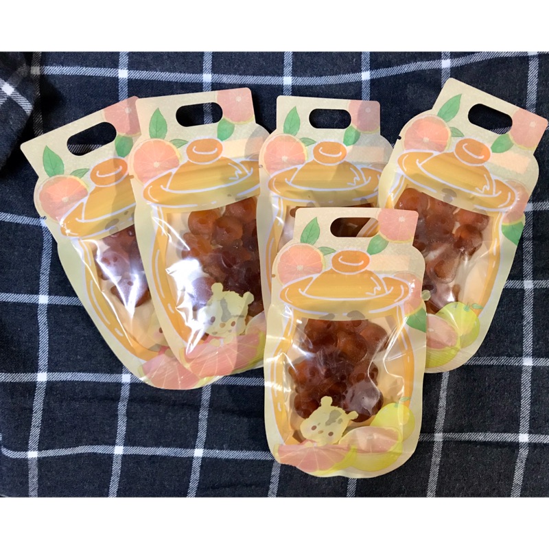 歡慶11月優惠中～日本迪士尼小熊維尼Pooh造型軟糖（橘子口味）