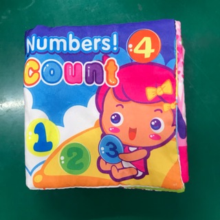 二手布書 PLAYMAT Numbers Count 數字布書 寶寶觸摸書