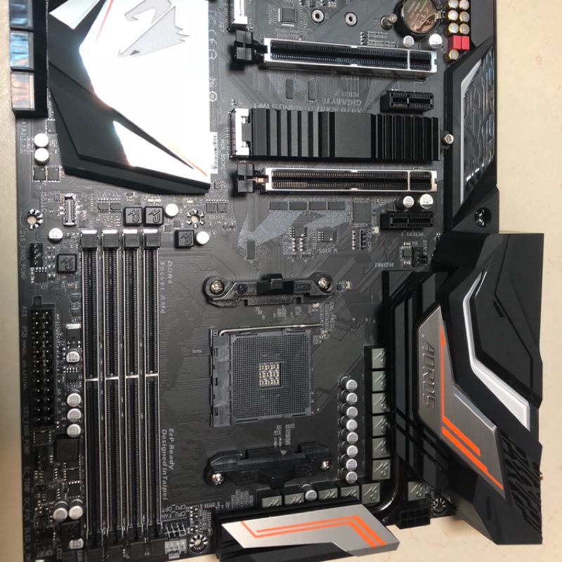 Aorus x470 gaming 5 WiFi