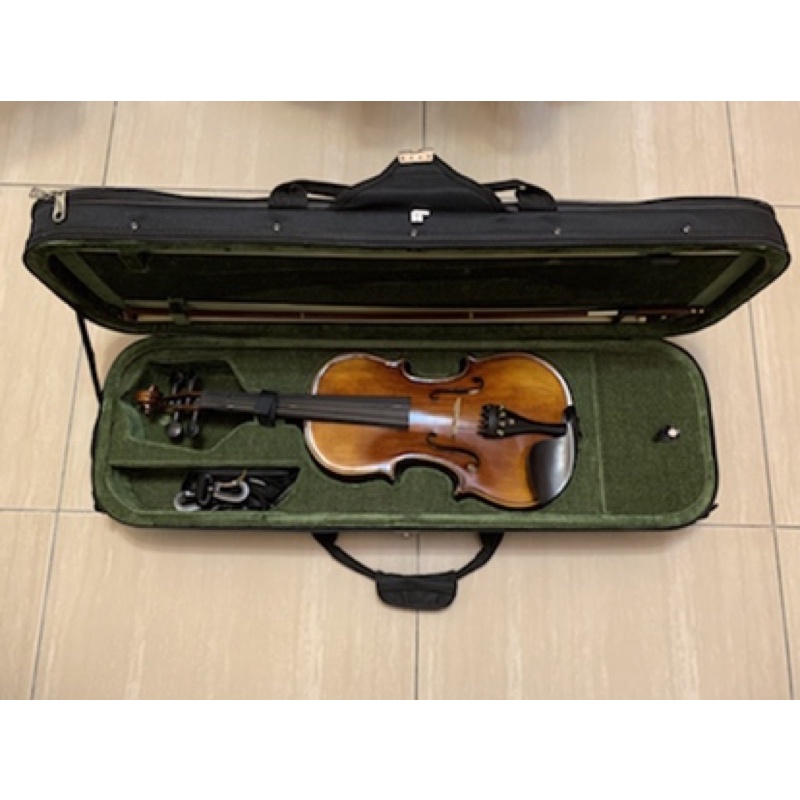 【出售】二手小提琴 4/4成人型 9成新 配件完整 少用