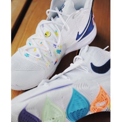 kyrie 5 have a nice day