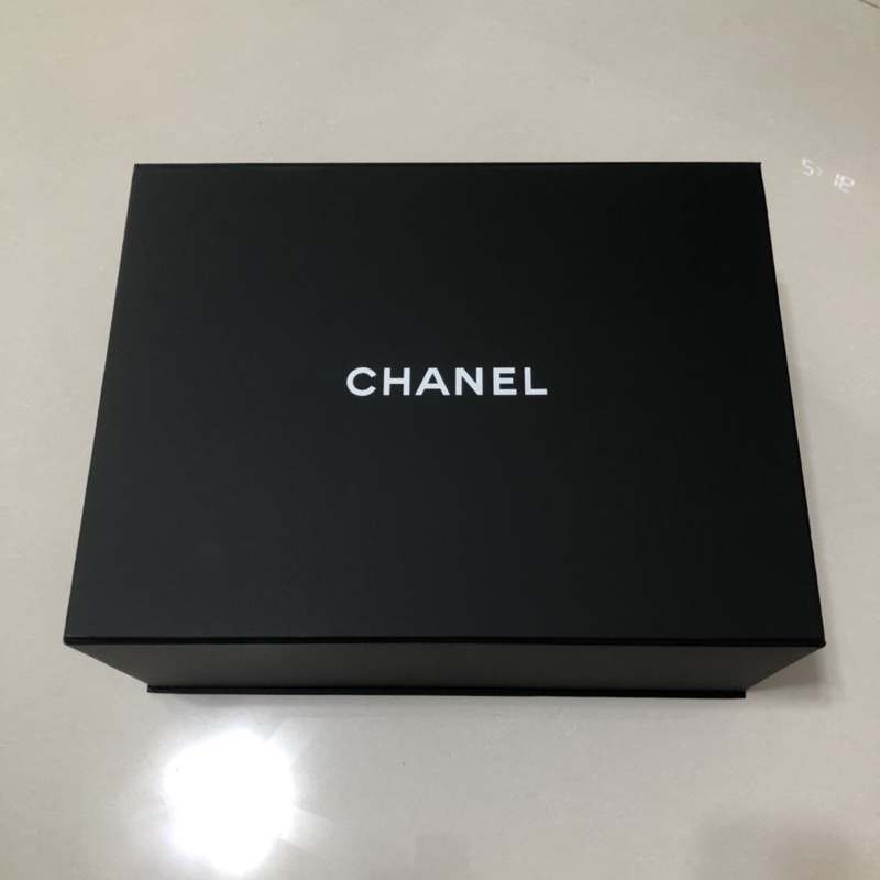 二手 Chanel 香奈兒 原廠磁扣掀蓋式包包盒子 紙盒 紙箱 boy coco 2.55