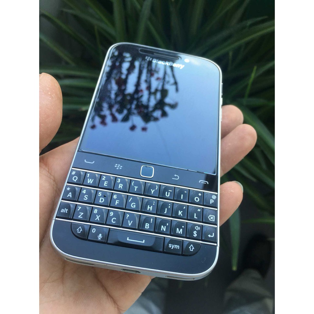 黑莓q Classic 9新中古福利機經典懷舊支援4g Wifi Nfc 800萬像素相機 蝦皮購物