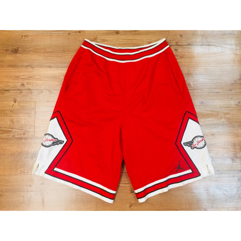 日本帶回 經典商品 Air Jordan 經典紅色籃球短褲