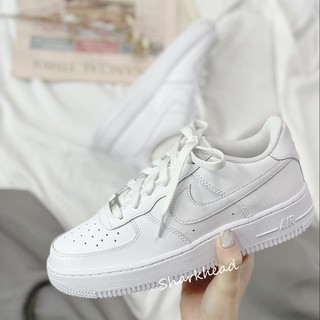 【Sharkhead】現貨 Nike Air Force 1 全白 小白鞋 DH2920-111 鐵牌 皮革 大童 皮革