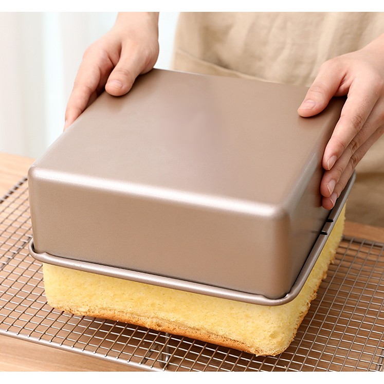 【烘焙】正方形烤盤 古早味蛋糕金色不沾正方形烤盤 古早味蛋糕 多用途麵包烤盤 不沾