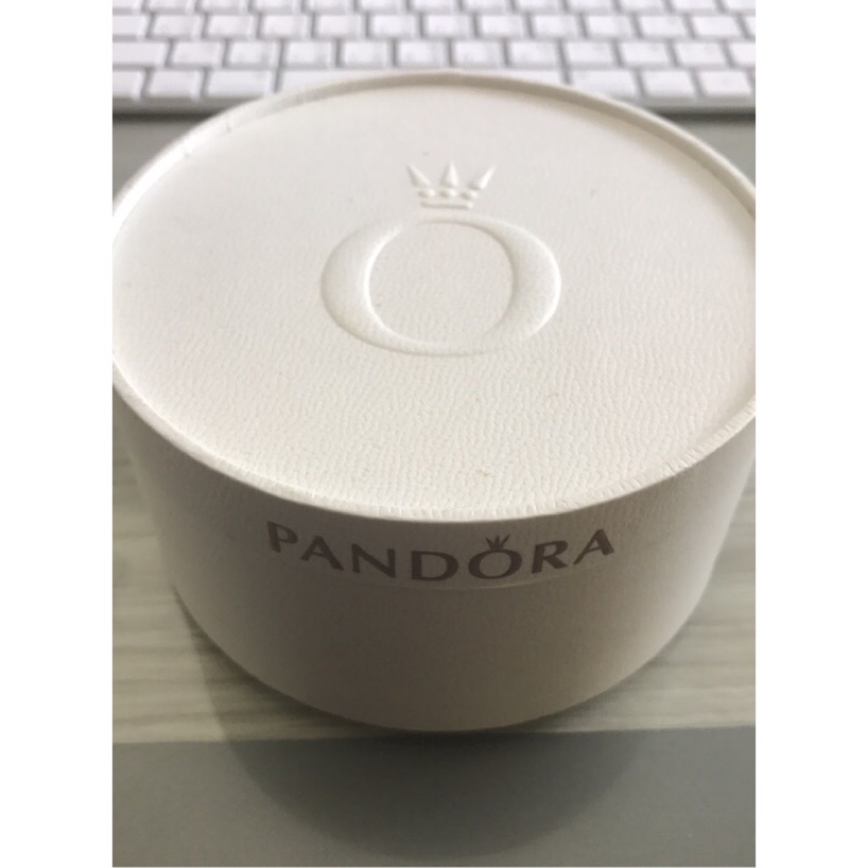 Pandora 圓型戒指收納盒