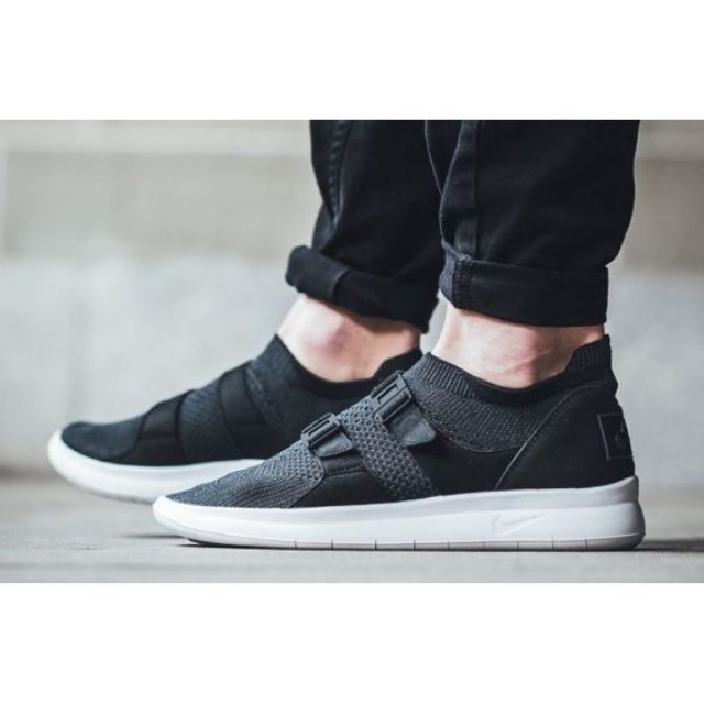 nike air sockracer flyknit