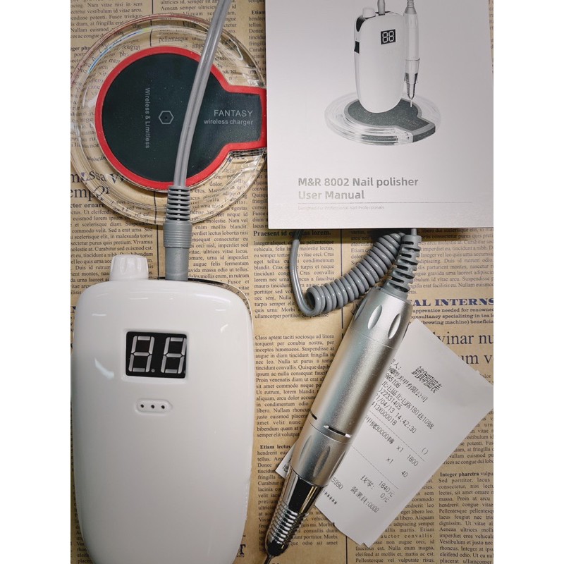 （二手全配保固中）9成新 現貨一台/ M&R 8002攜帶式磨甲機✷3萬轉(可QI無線充電)