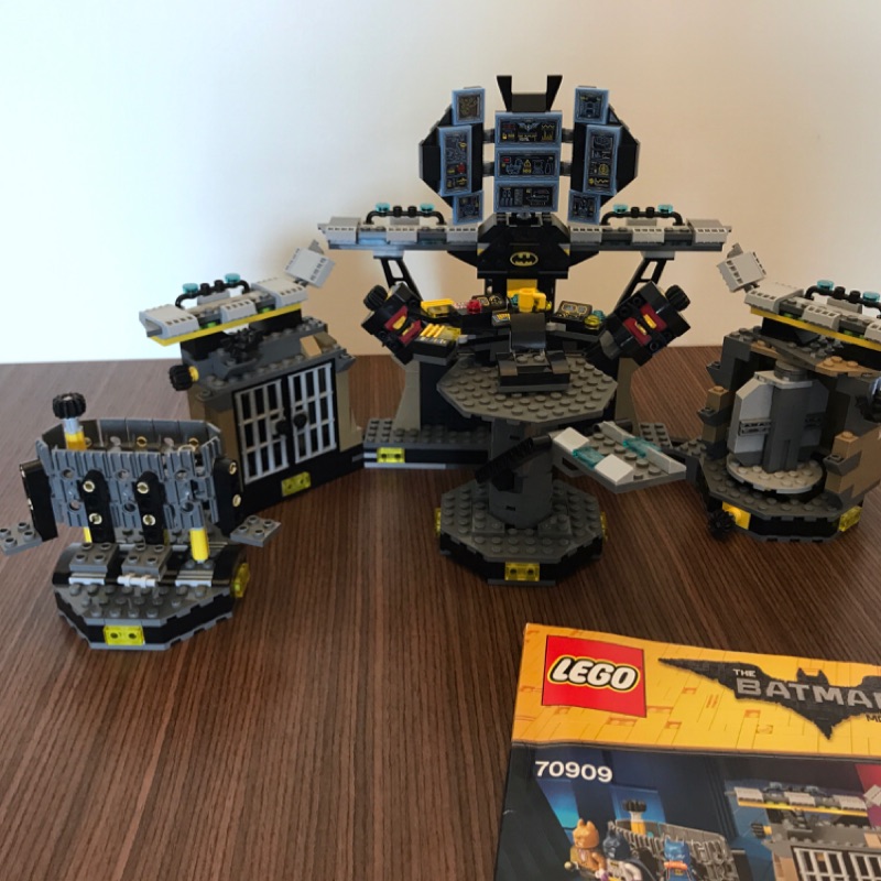 LEGO 樂高 70909 場景 無人偶 蝙蝠洞 ［二手拆賣］