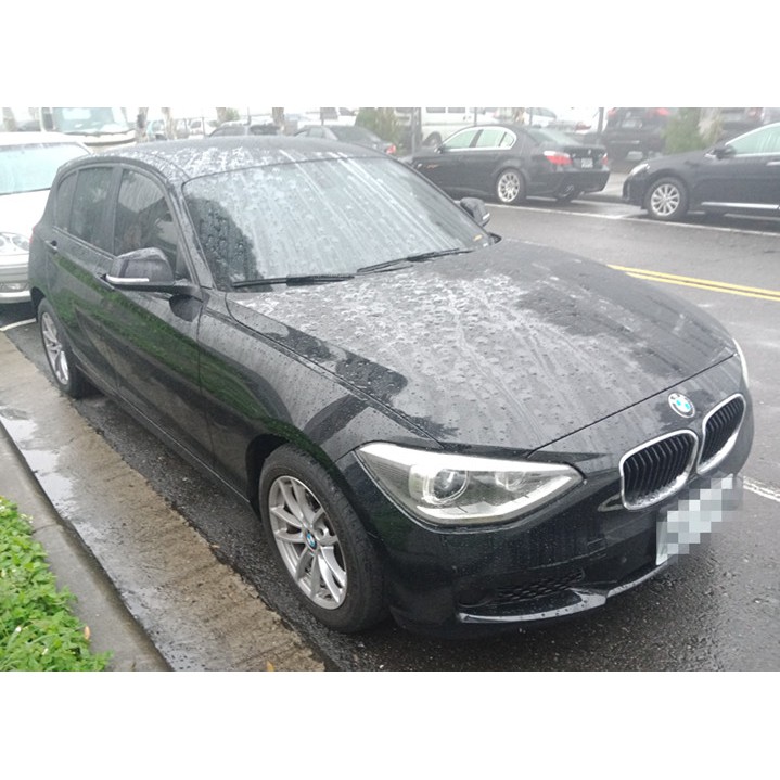 BMW 116I 2012 黑 1.6